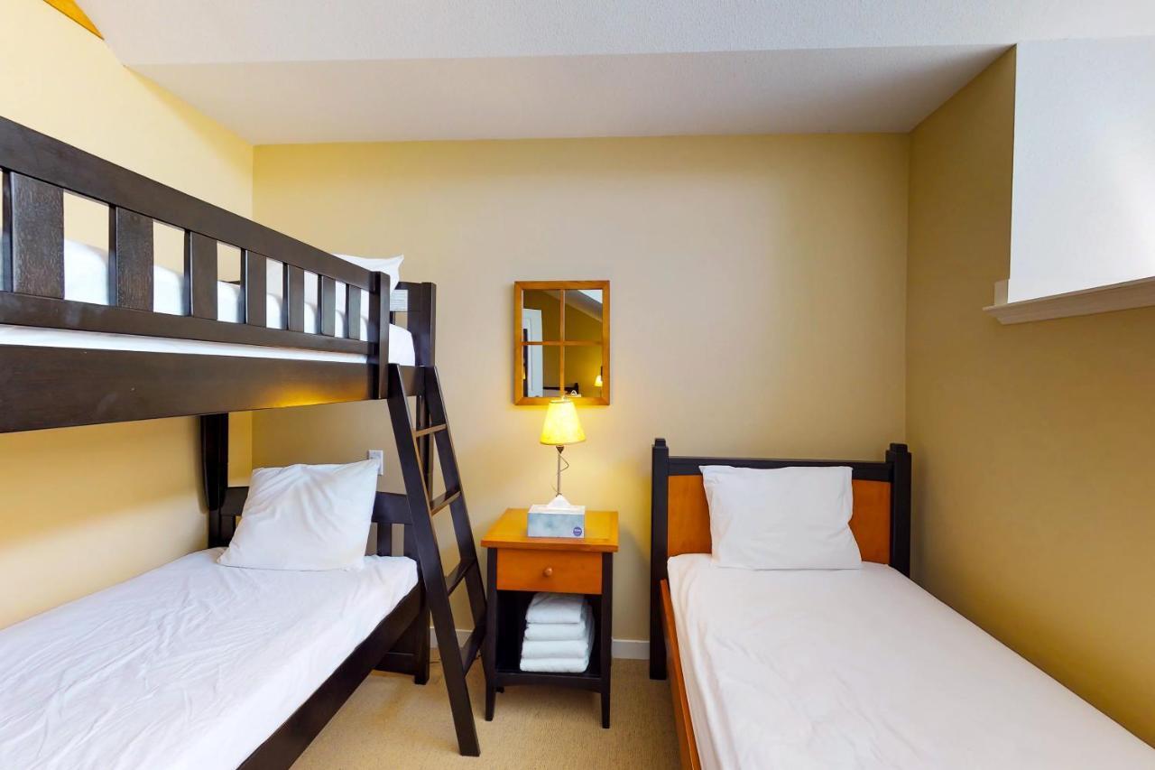 Trappers Crossing 28 Apartment Big White Ski Resort Bagian luar foto